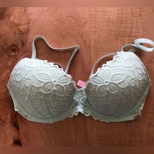 Pink by Victoria’s Secret Date bra Light Push. Mint green. 36C. Like new